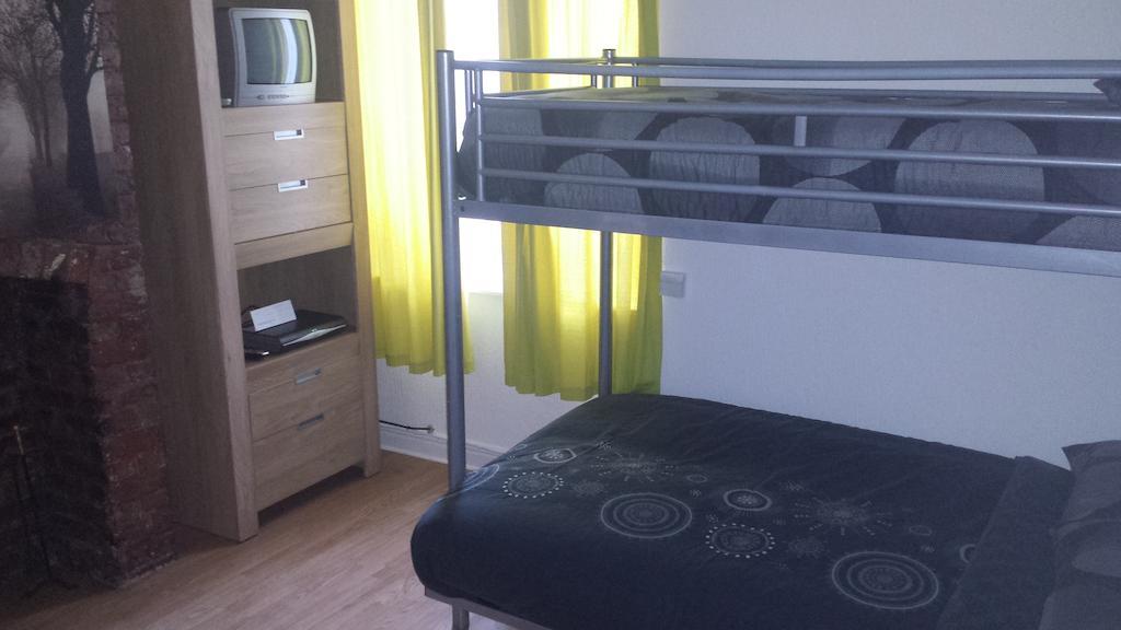 The Kingscliffe Guesthouse Manchester Pokoj fotografie